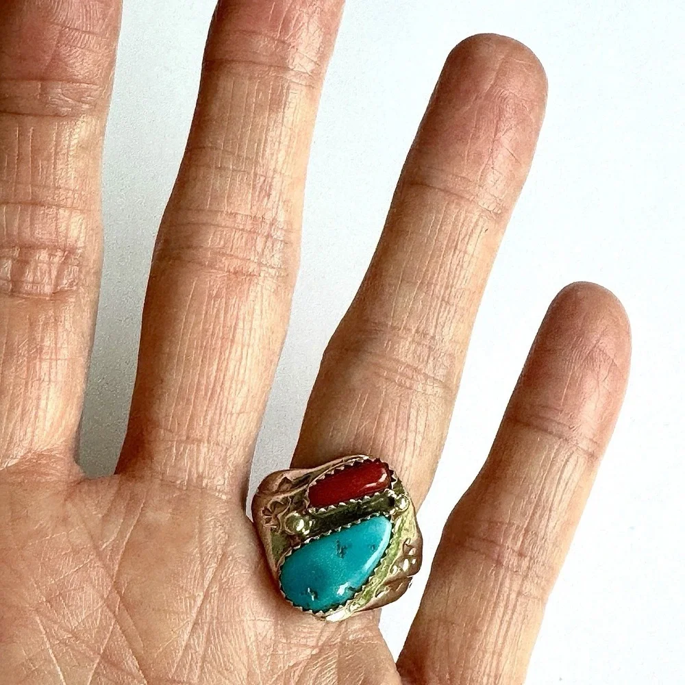 Mens Turquoise Navajo‎ Band Sz 10.5 Coral Two Stone Ring 21mm Signed ML Native